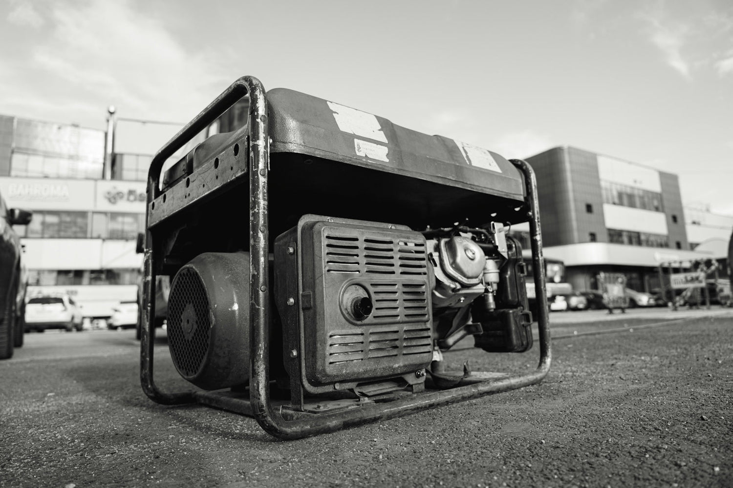 Safety Tips For Using Quiet Inverter Generators - Erayak Power