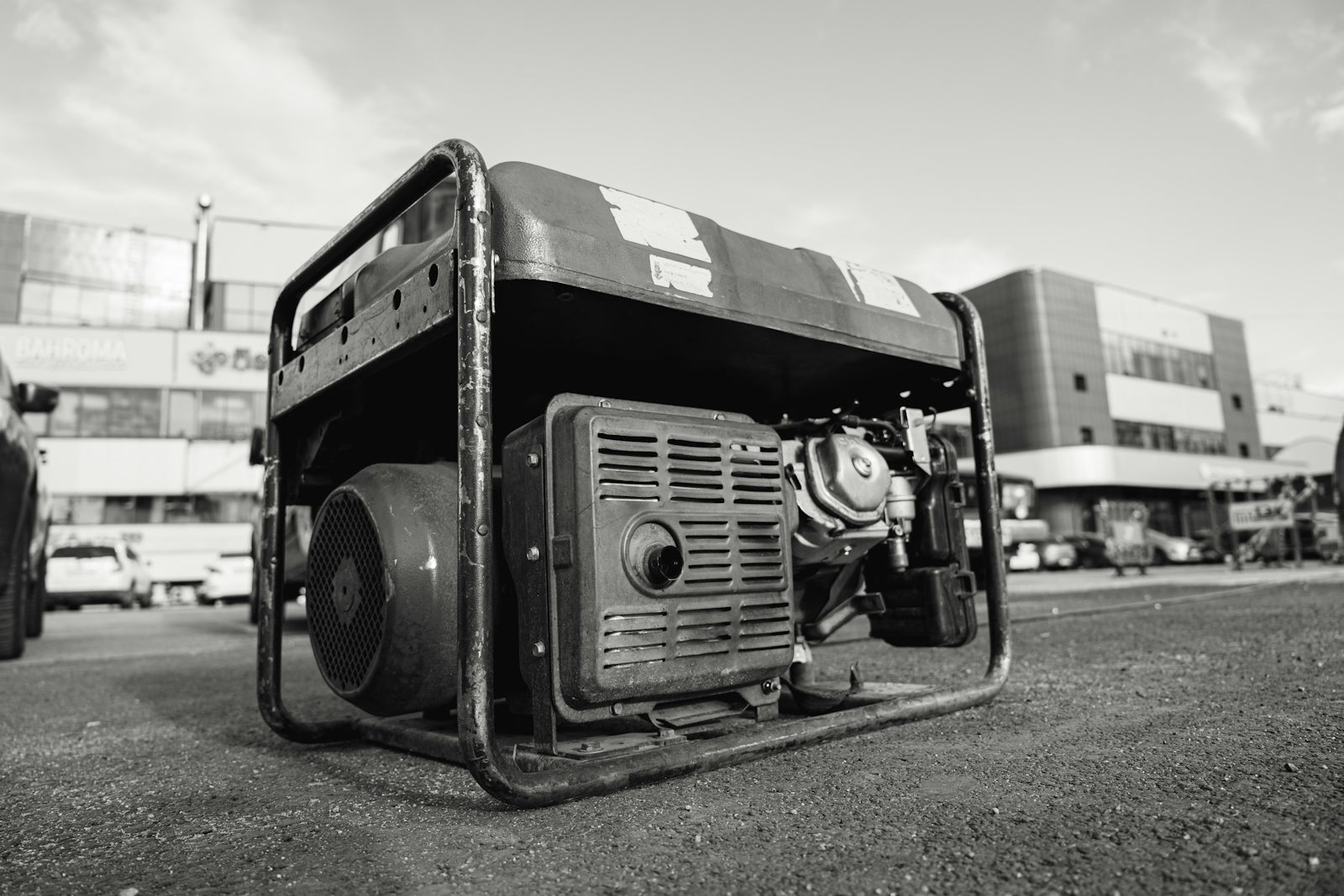 Safety Tips For Using Quiet Inverter Generators - Erayak Power